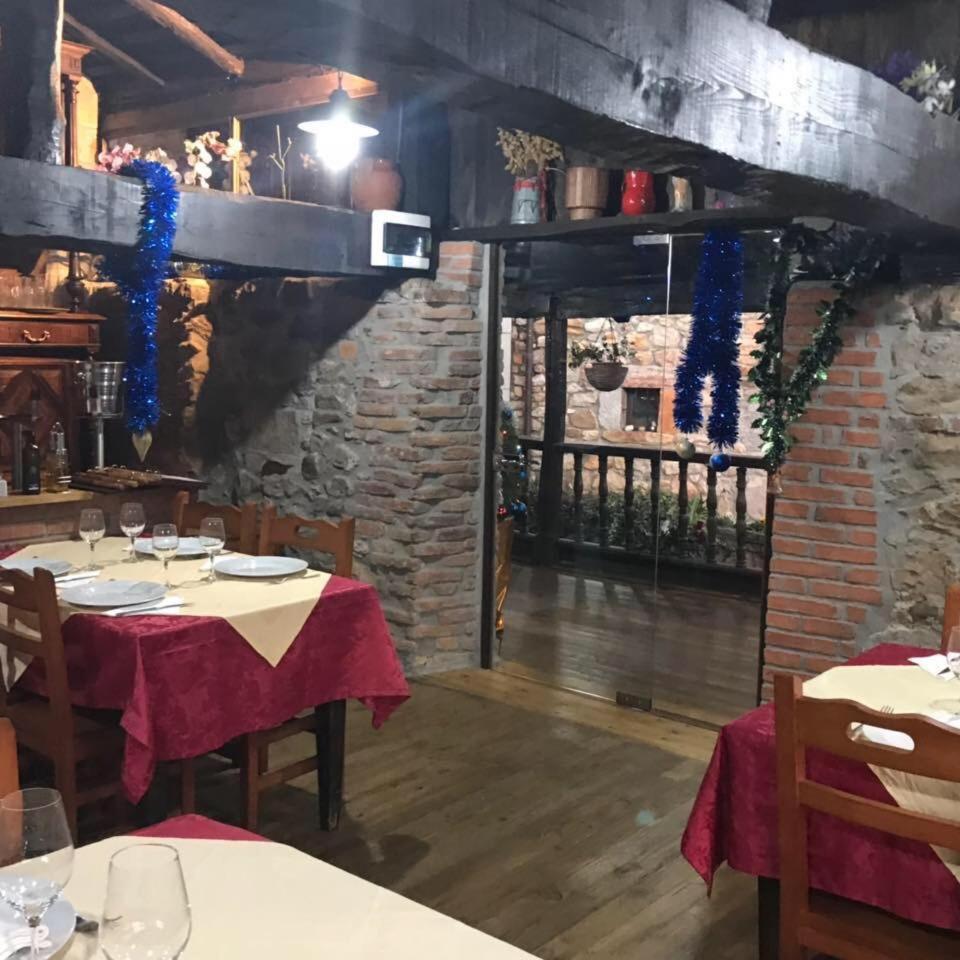 Posada El Pareon Sirviella Εξωτερικό φωτογραφία